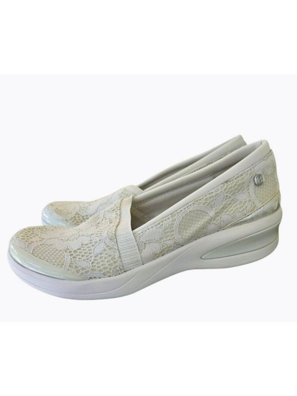 Bzees Flirty Slip On Shoes Size 6.5 Gray Lace Wedge Comfort Non Slip